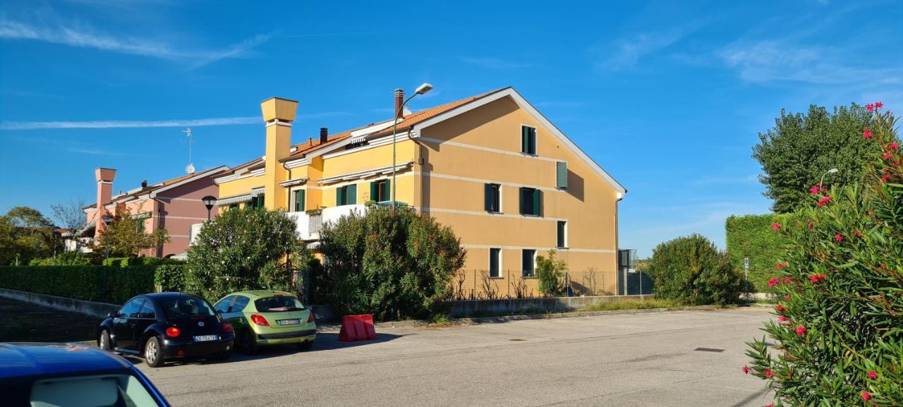 Adria Beach Apartment Cavallino-Treporti Buitenkant foto